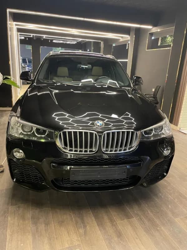 بي ام دبليو X4 2016 ام سبورت أسود أوتوماتيك — مستعملة