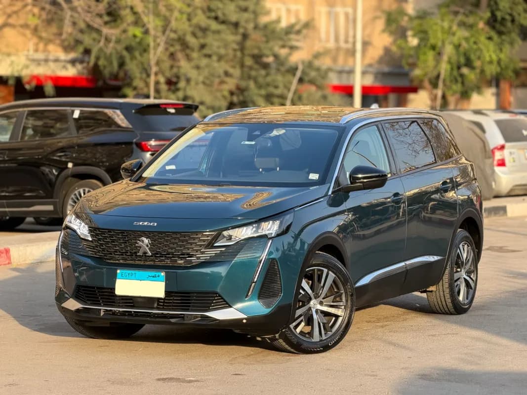 بيجو 5008 2022 الور باك نفطي أوتوماتيك — مستعملة