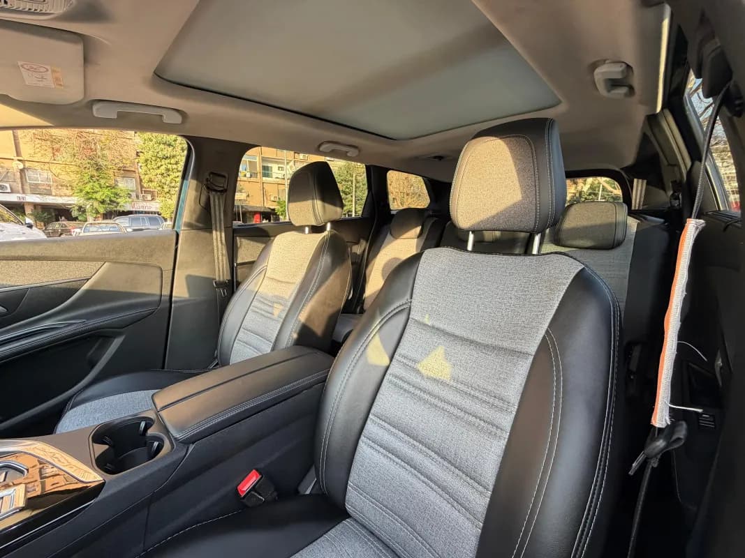 بيجو 5008 2022 الور باك نفطي أوتوماتيك — مستعملة