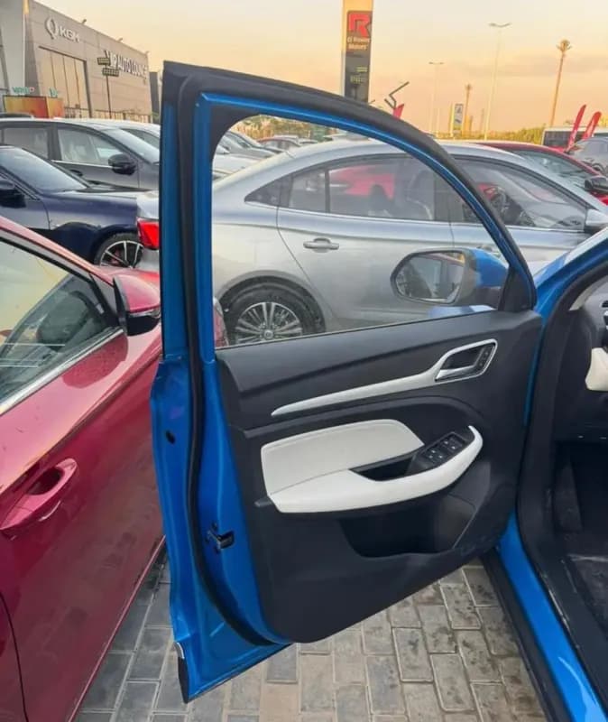 ام جي زد اس 2026 أزرق أوتوماتيك — جديدة