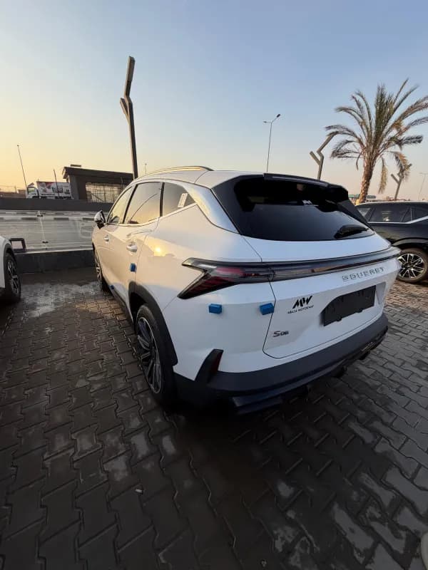 سويست S06 2026 بريميم أبيض أوتوماتيك — جديدة