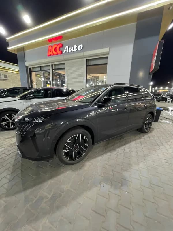 بيجو 5008 2026 جي تي لاين رمادي أوتوماتيك — جديدة