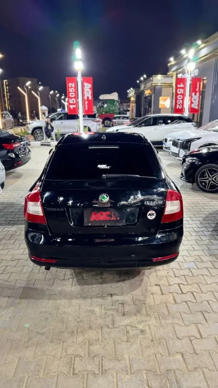 سكودا فانتاسيا 2010 اكتيف أسود أوتوماتيك — مستعملة