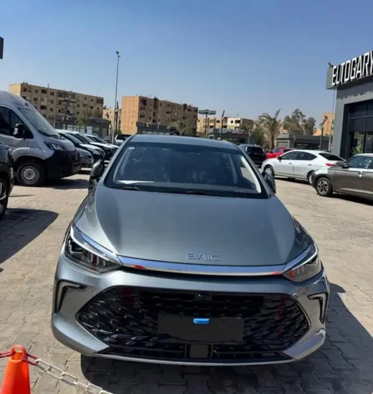 بايك يو ٥ بلس 2026 توب لاين رمادي أوتوماتيك — جديدة