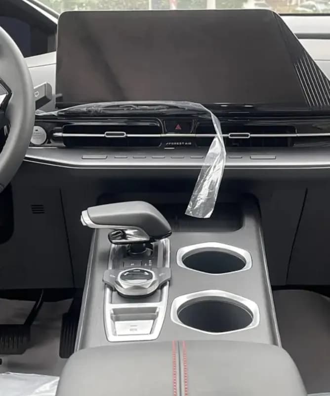 تشانغان CS55 2026 بريميوم أبيض أوتوماتيك — جديدة
