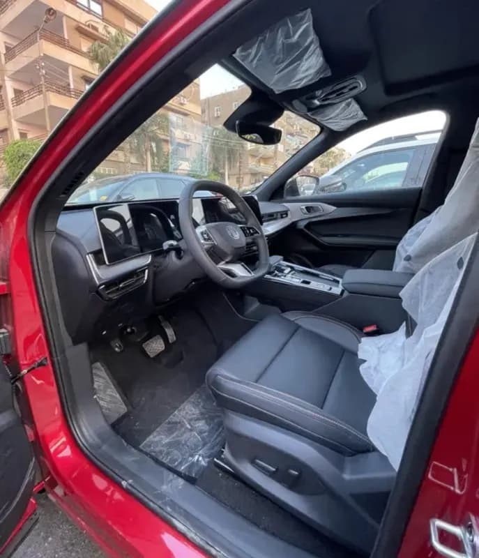 ام جي وان 2026 لاكشري أحمر أوتوماتيك — جديدة