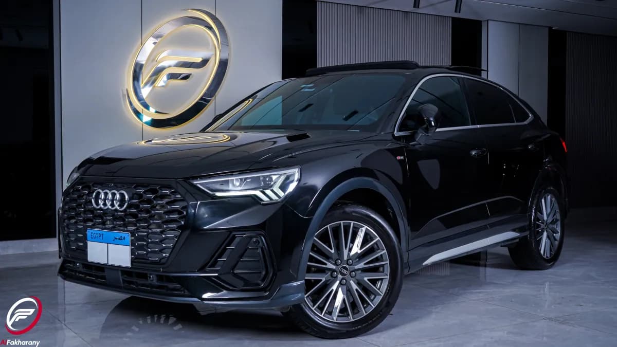 أودي Q3 2025 سبورت باك اس لاين أسود أوتوماتيك — مستعملة