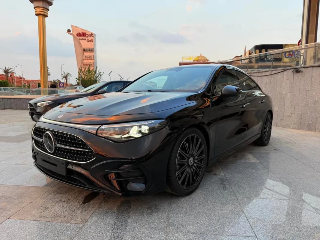مرسيدس بنز CLA 200 2026 ايه ام جي أسود أوتوماتيك — جديدة