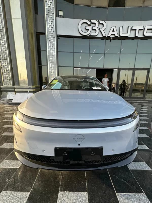 نيسان ان 7 2026 ماكس فضي أوتوماتيك — جديدة