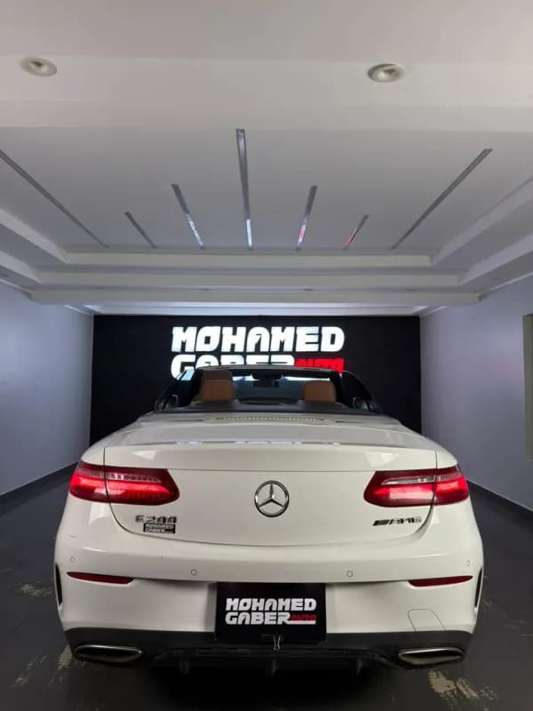 مرسيدس بنز E200 2018 ايه ام جي أبيض أوتوماتيك — مستعملة