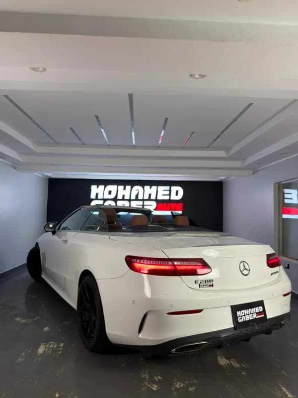 مرسيدس بنز E200 2018 ايه ام جي أبيض أوتوماتيك — مستعملة