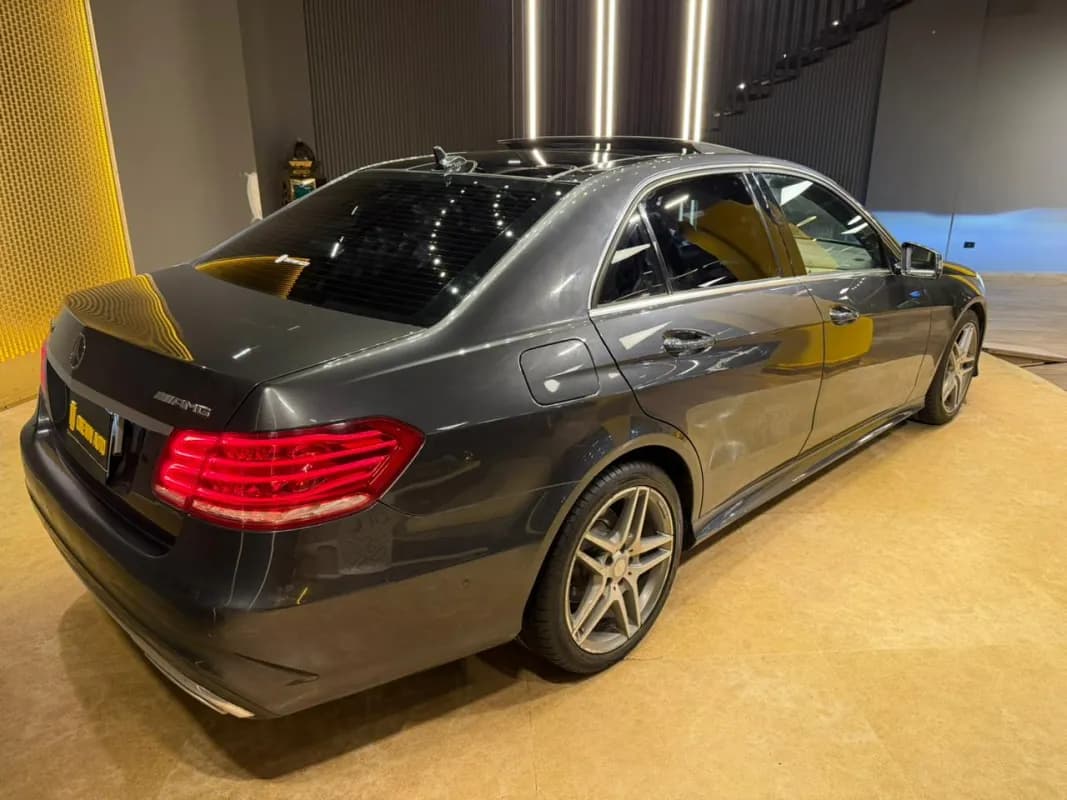 مرسيدس بنز E250 2014 ايه ام جي رمادي أوتوماتيك — مستعملة