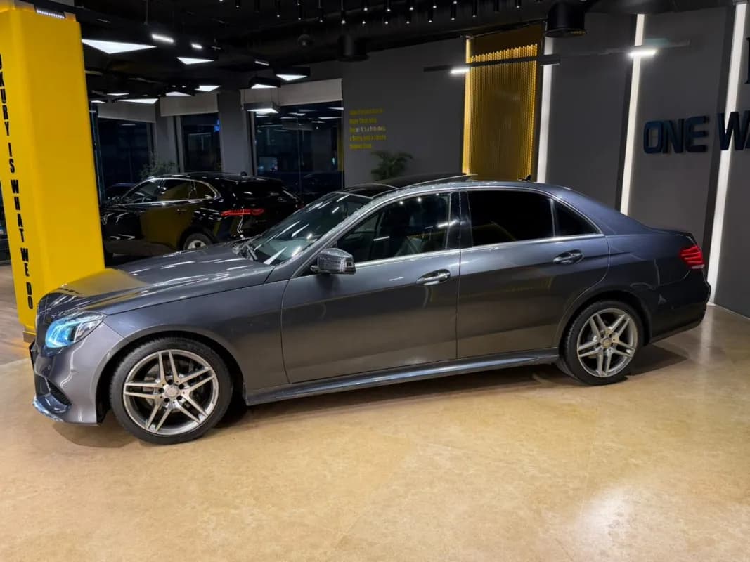مرسيدس بنز E250 2014 ايه ام جي رمادي أوتوماتيك — مستعملة