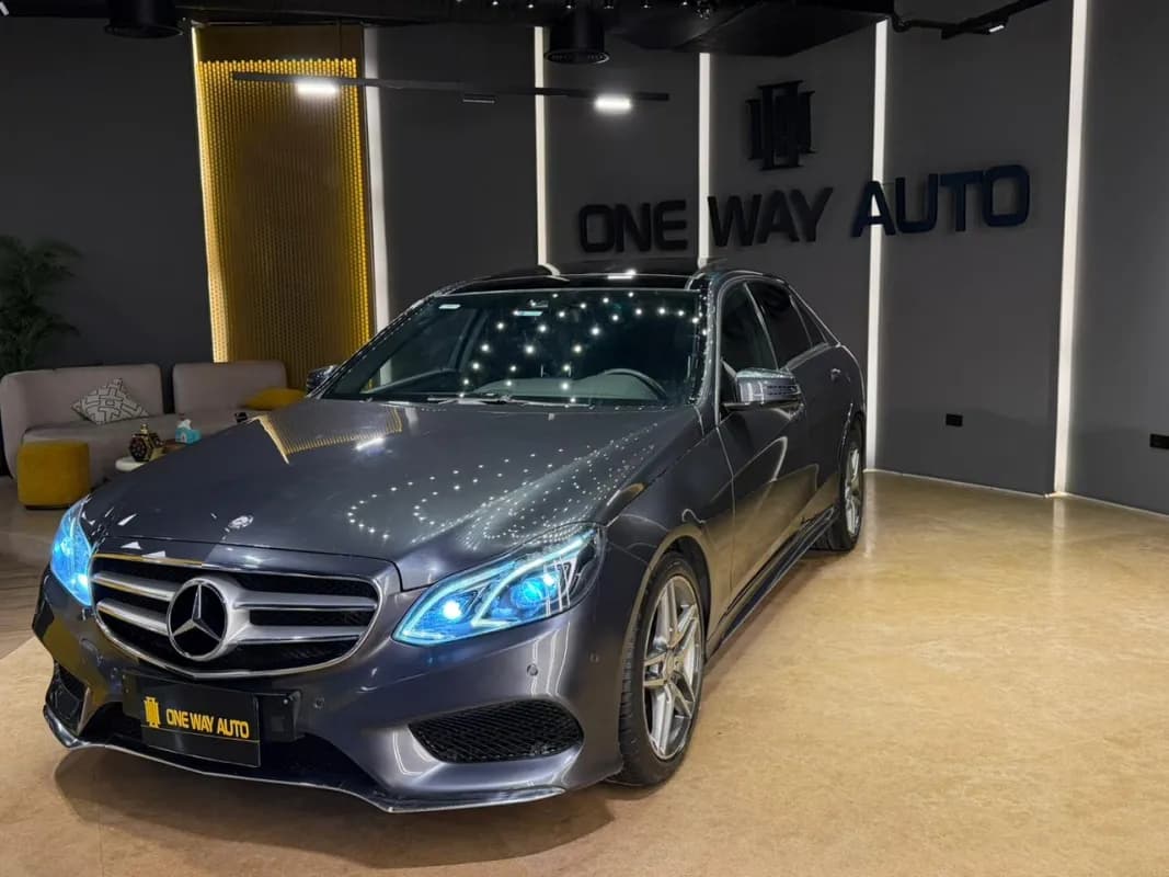 مرسيدس بنز E250 2014 ايه ام جي رمادي أوتوماتيك — مستعملة