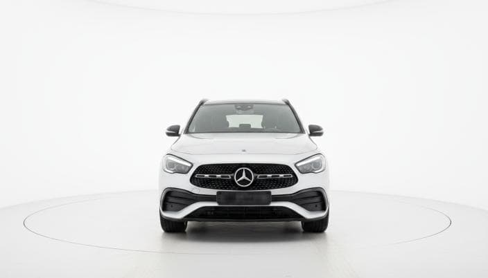 مرسيدس بنز GLA 200 2021