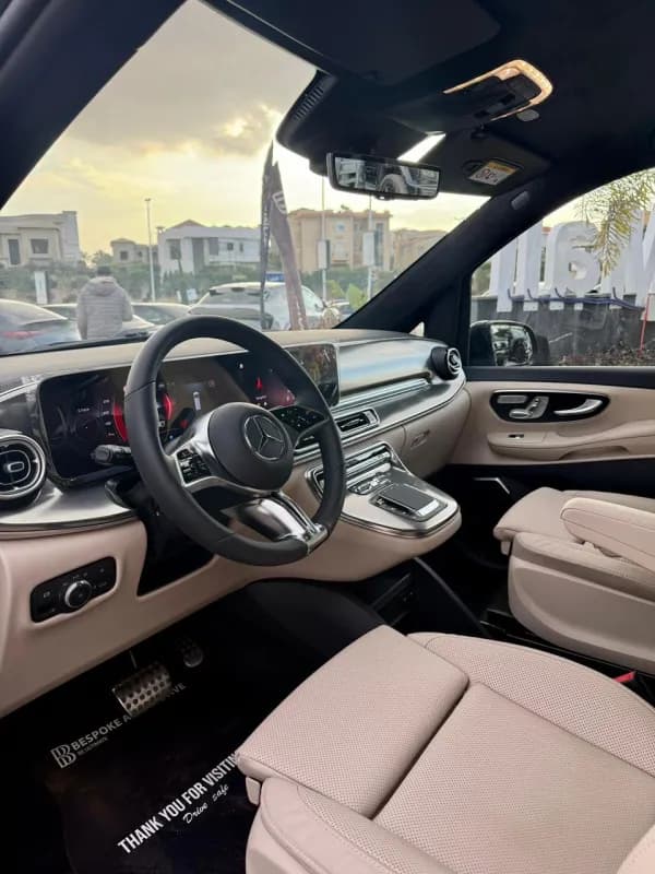 مرسيدس بنز V 300 2026 اكسكلوسف أسود أوتوماتيك — جديدة