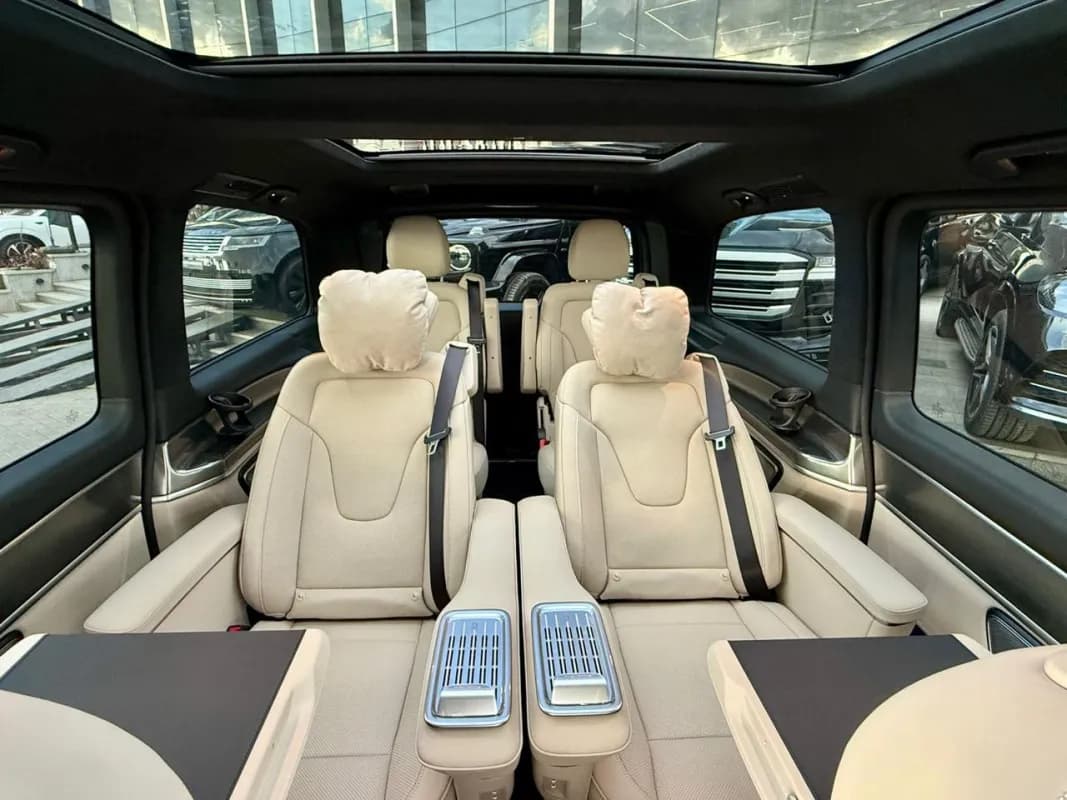 مرسيدس بنز V 300 2026 اكسكلوسف أسود أوتوماتيك — جديدة