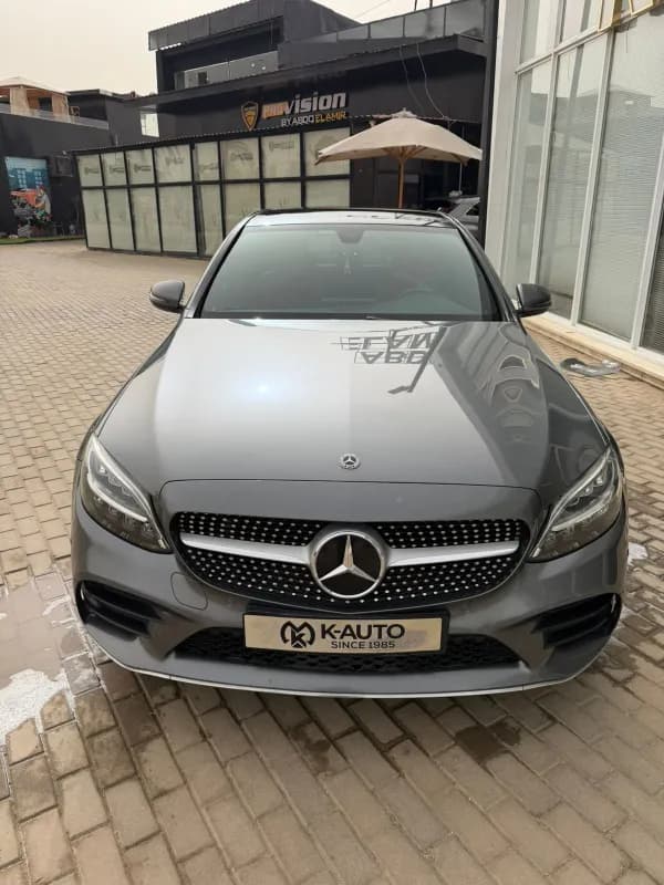 مرسيدس بنز C300 2020 اي ام جي رمادي أوتوماتيك — مستعملة