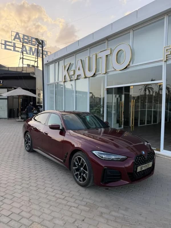 بي ام دبليو 420i 2024 M-Sport أحمر غامق أوتوماتيك — مستعملة