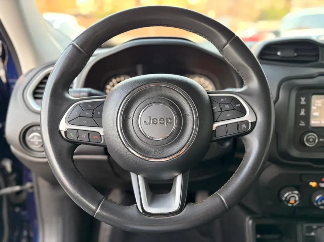Jeep Renegade 2018 Longitude Blue Automatic — Used