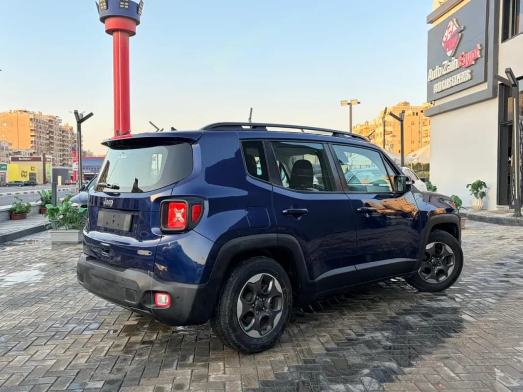 Jeep Renegade 2018 Longitude Blue Automatic — Used