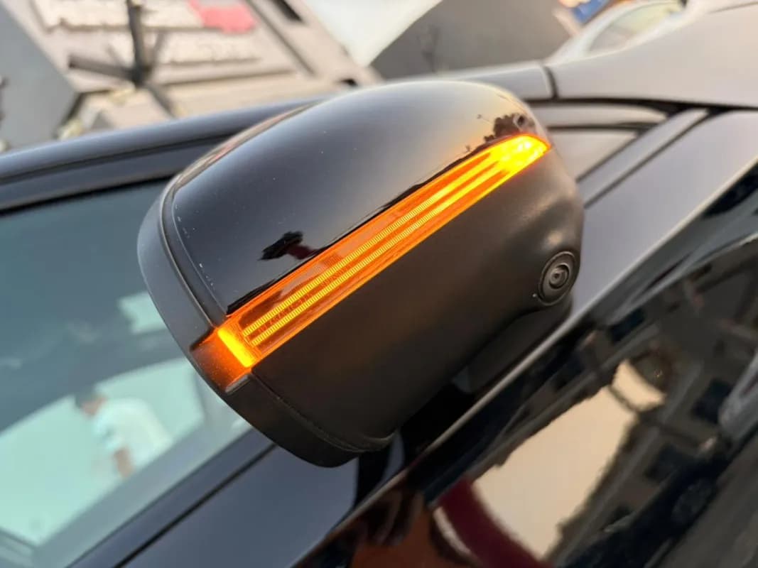 مرسيدس بنز A200 2023 اي ام جي أسود أوتوماتيك — مستعملة