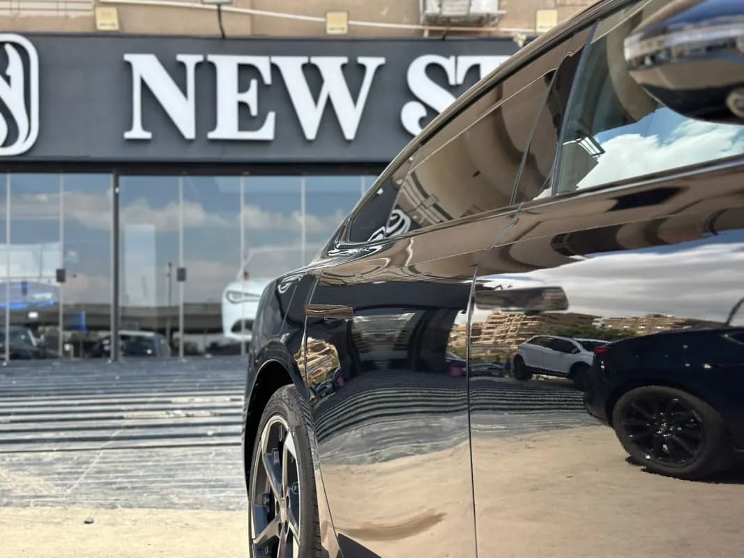 دونج فينج 007 2025 630 رينج أسود أوتوماتيك — جديدة