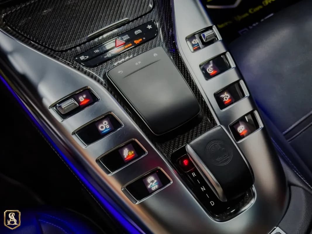 مرسيدس بنز GT53 2021 ايه ام جي أزرق أوتوماتيك — مستعملة