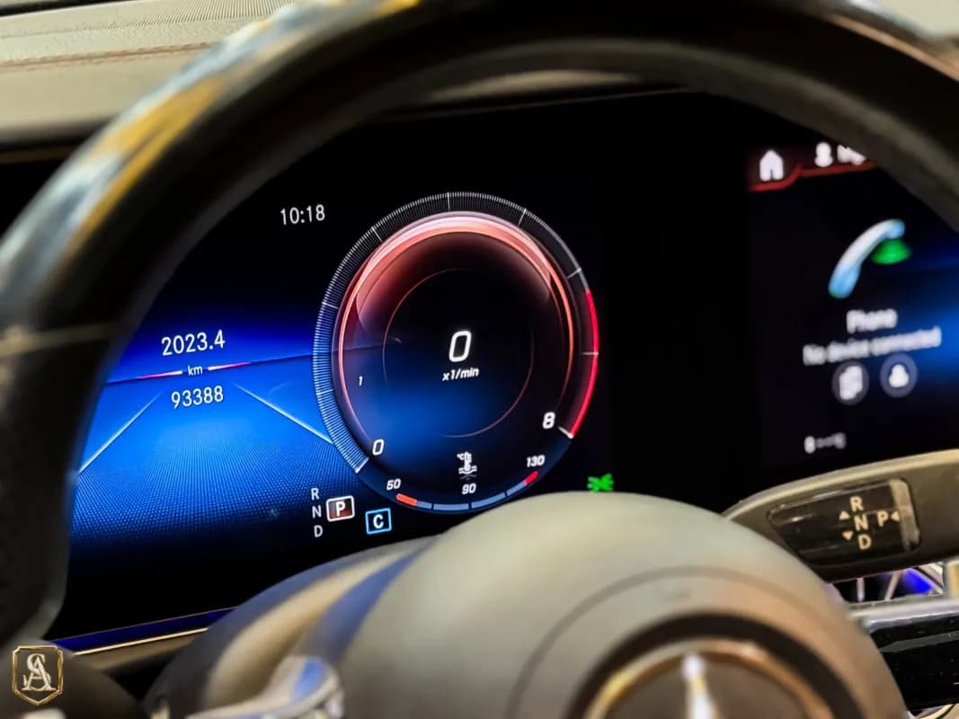 مرسيدس بنز E200 2022 ايه ام جي رمادي أوتوماتيك — مستعملة