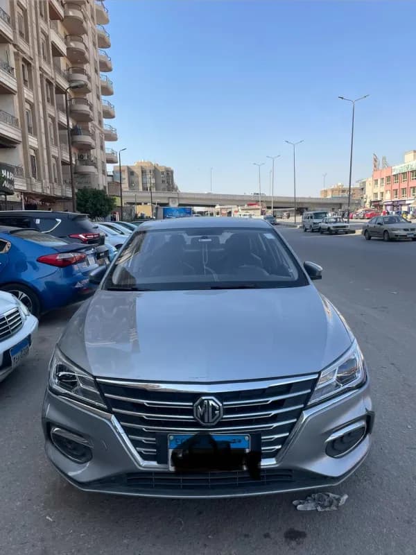 ام جي 5 2026 لاكشري فضي أوتوماتيك — مستعملة