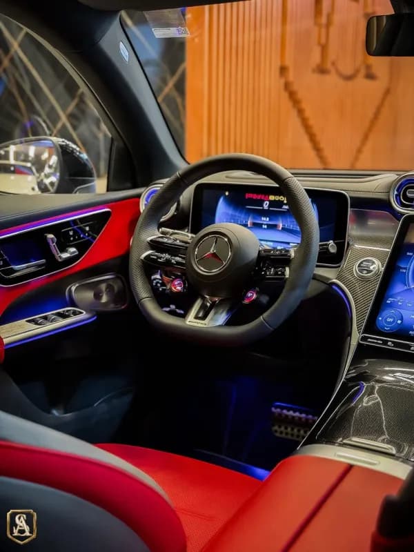 مرسيدس بنز GLC 43 2026 ايه ام جي أسود أوتوماتيك — جديدة