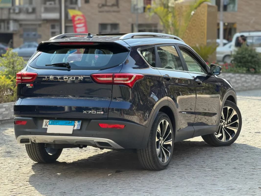 جيتور اكس 70 2023 لكشري أزرق غامق أوتوماتيك — مستعملة