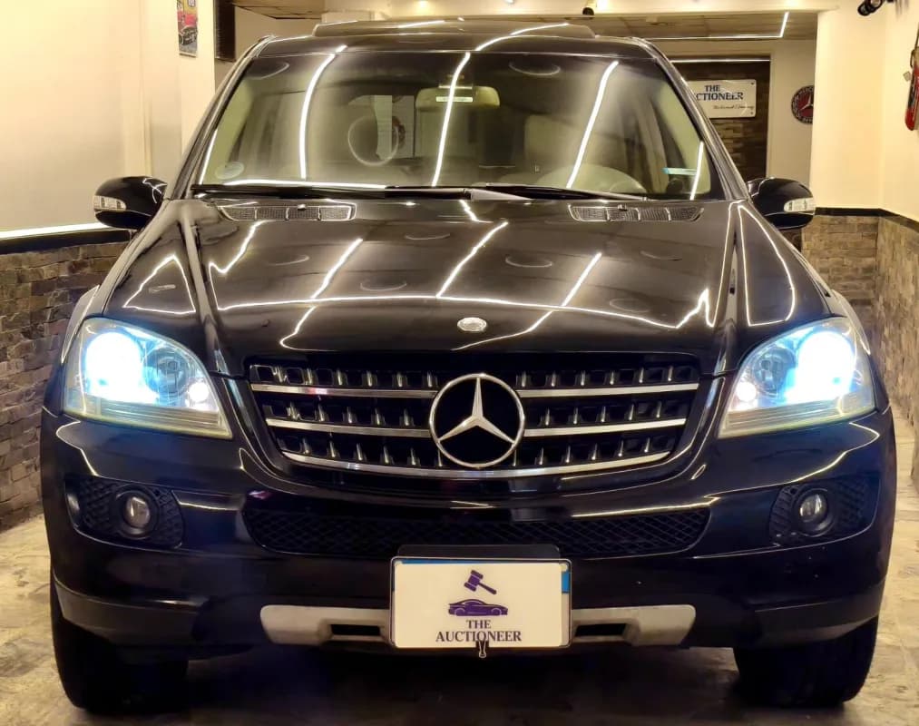 مرسيدس بنز MI 350 2007 فور ماتيك أسود أوتوماتيك — مستعملة