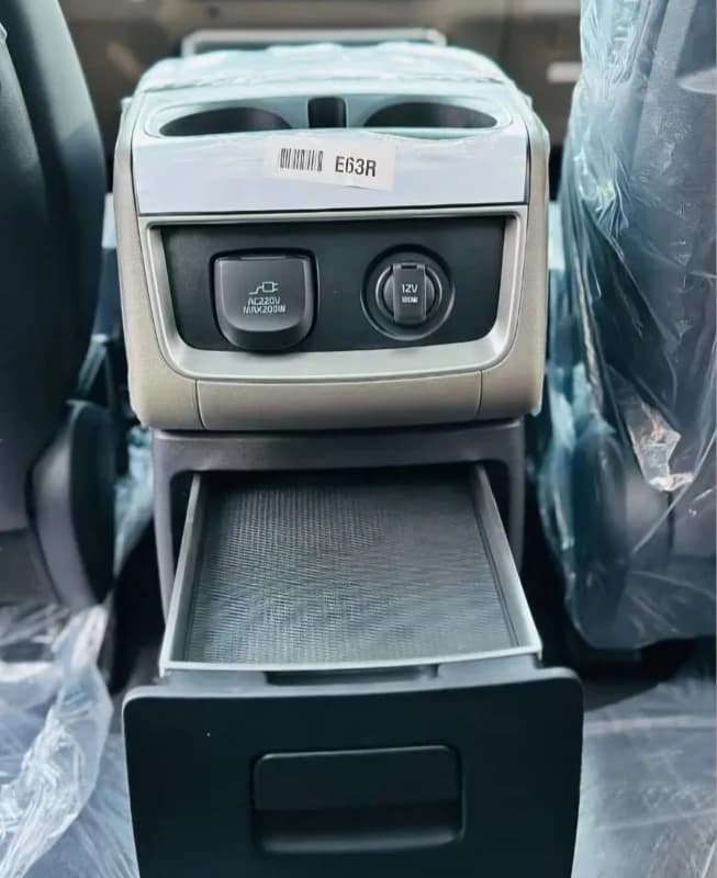 Kia Carnival 2025 Gravity Nardo Gray Automatic — New