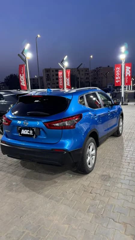 نيسان قاشقاي 2019 باز أزرق أوتوماتيك — مستعملة