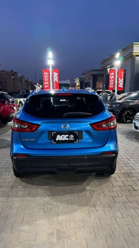 نيسان قاشقاي 2019 باز أزرق أوتوماتيك — مستعملة
