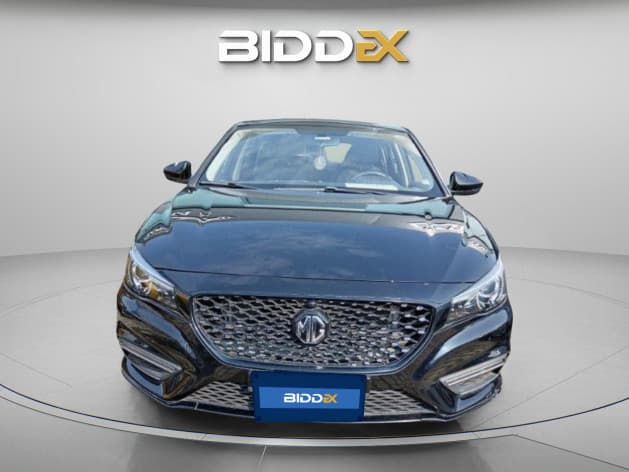 ام جي 6 2020 لاكشري أسود أوتوماتيك — مستعملة