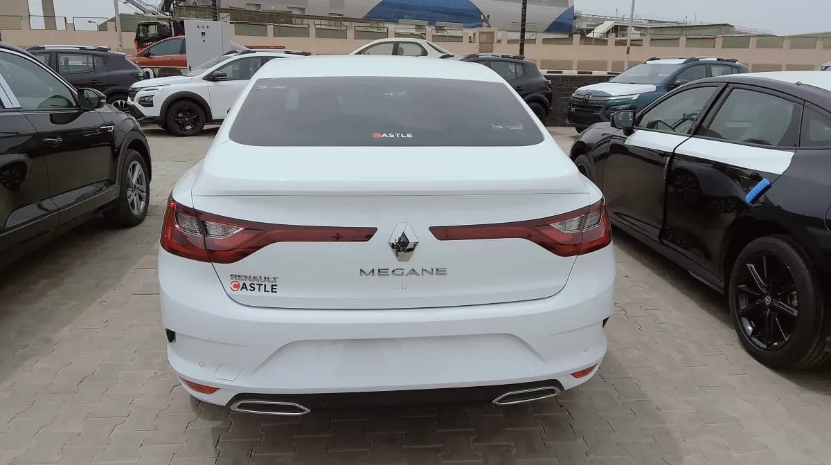 رينو ميجان 2026 داينمك أبيض فتيس متغير السرعات باستمرار — جديدة