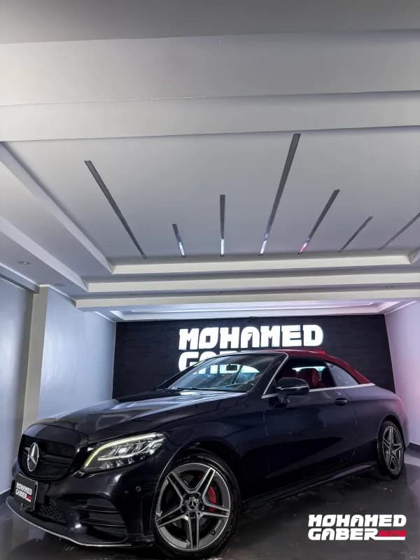 مرسيدس بنز C180 2019 ايه ام جي أسود أوتوماتيك — مستعملة