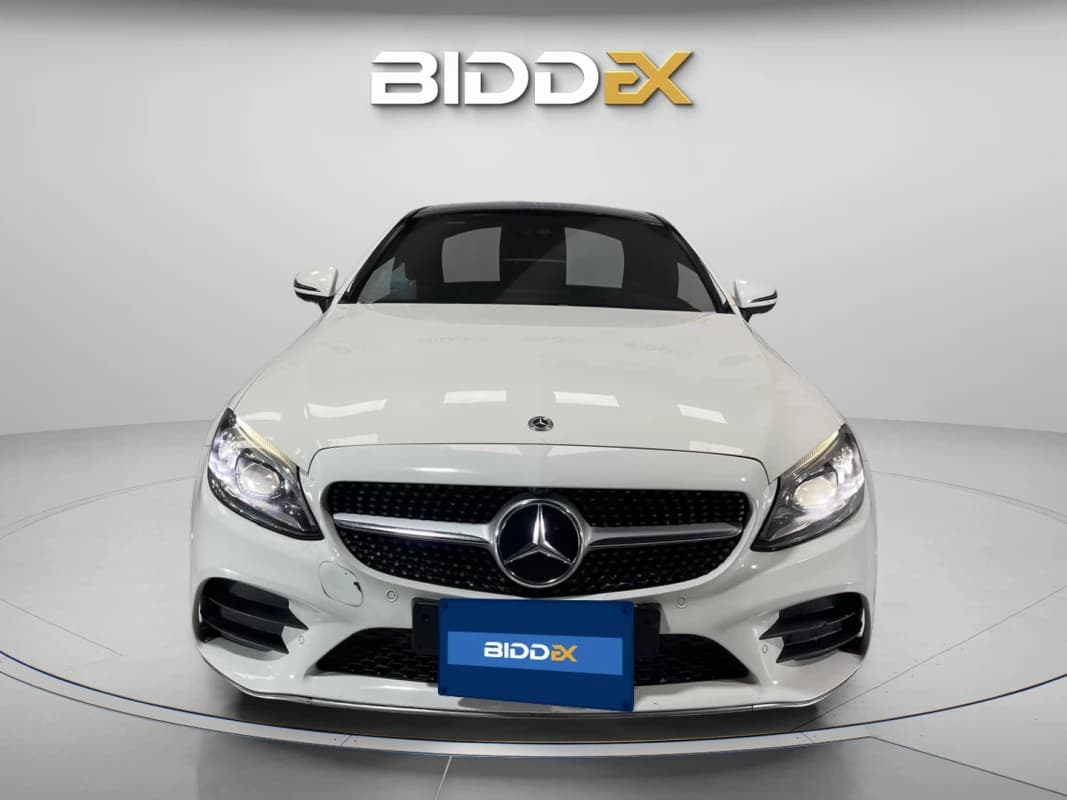 مرسيدس بنز سي كوبيه 2019 أبيض أوتوماتيك — مستعملة