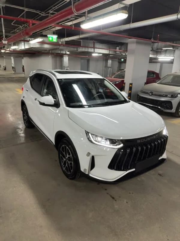 سويست S05 2026 هاي لاين أبيض أوتوماتيك — جديدة
