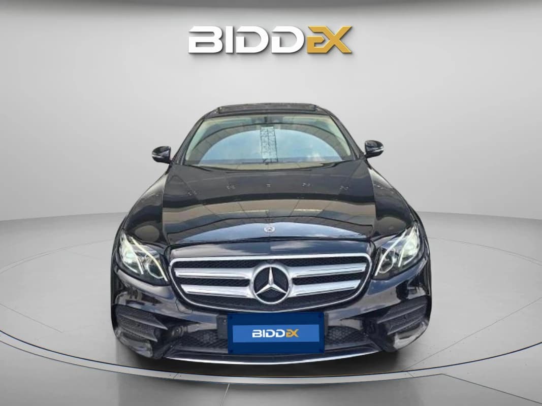 مرسيدس بنز E180 2019 ايه ام جي أسود أوتوماتيك — مستعملة