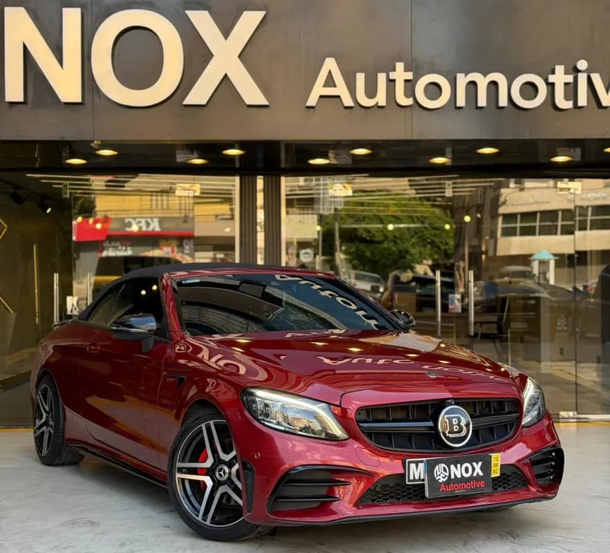 مرسيدس بنز C300 2019 اي ام جي أحمر أوتوماتيك — مستعملة