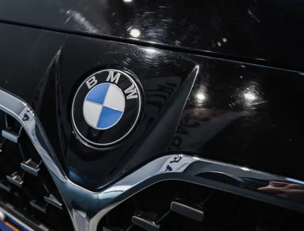 بي ام دبليو 420i 2024 M-Sport أسود أوتوماتيك — مستعملة