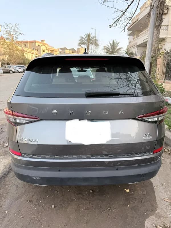 سكودا كودياك 2023 سبورت لاين ( استيراد ) رمادي ناردو أوتوماتيك — مستعملة