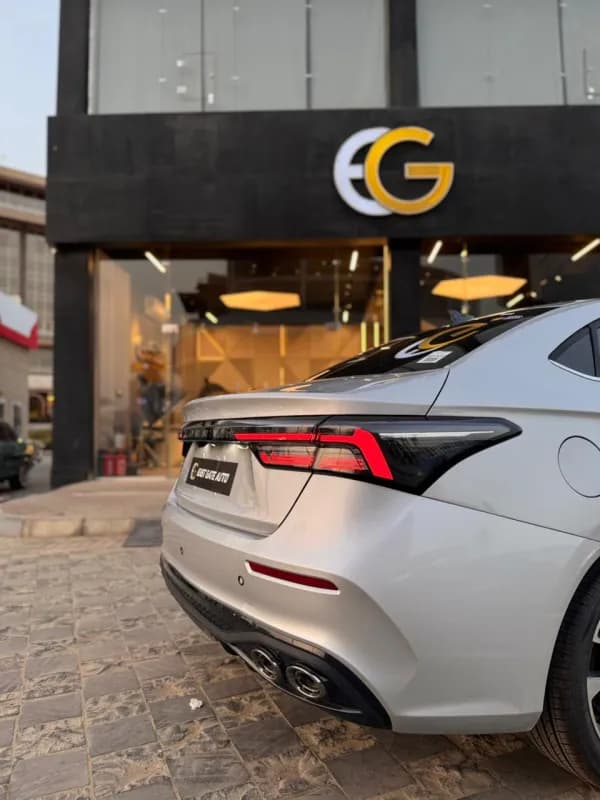 شيري أريزو 6 2026 كمفورت فضي قابض مزدوج — جديدة