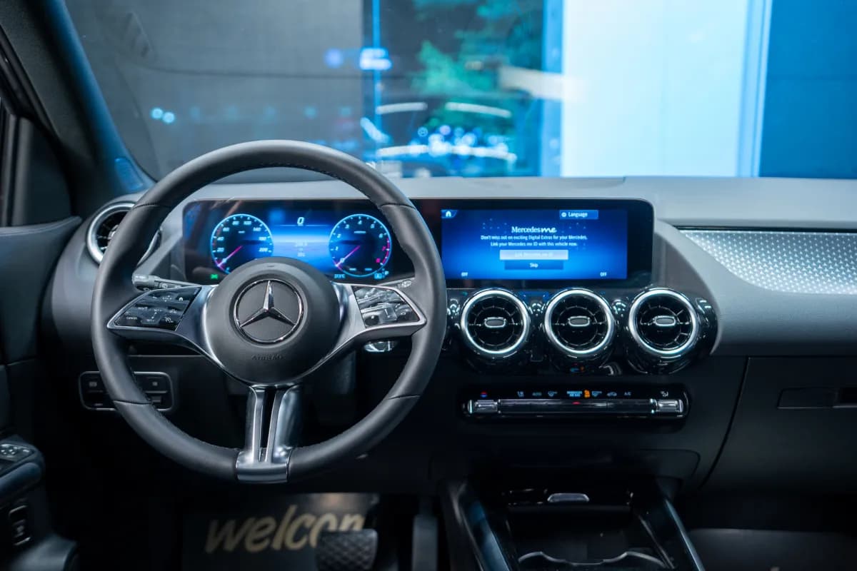 مرسيدس بنز GLA 200 2026 بروجرسف رمادي أوتوماتيك — جديدة