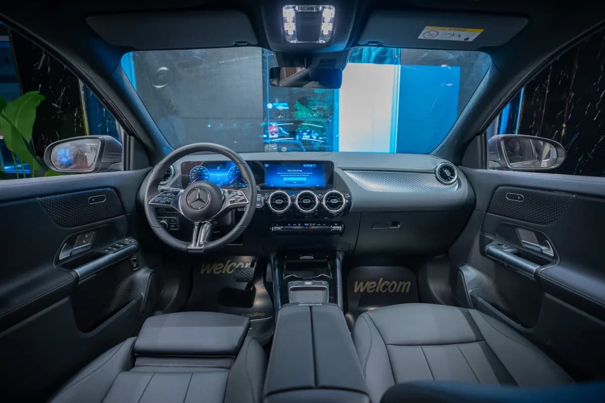 مرسيدس بنز GLA 200 2026 بروجرسف رمادي أوتوماتيك — جديدة