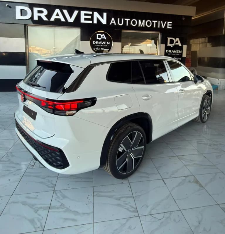 فولكس فاجن Tayron 2026 ار لاين أبيض أوتوماتيك — جديدة