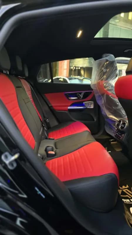 مرسيدس بنز GLC 300 2025 كوبيه أسود أوتوماتيك — جديدة